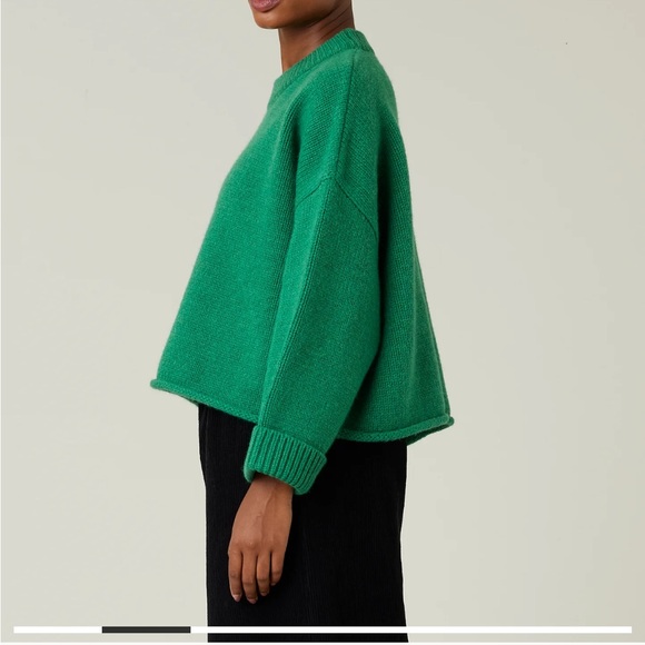 Beyond Nine Sweater - Picture 4 of 7